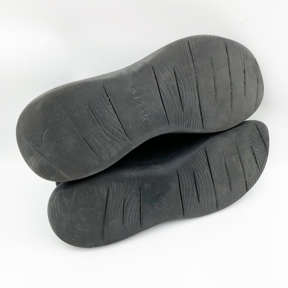 KIZIK Madrid Eco Knit Blackout Sneakers Black Hands Free Womens 8.5 Mens 7 - Picture 12 of 12